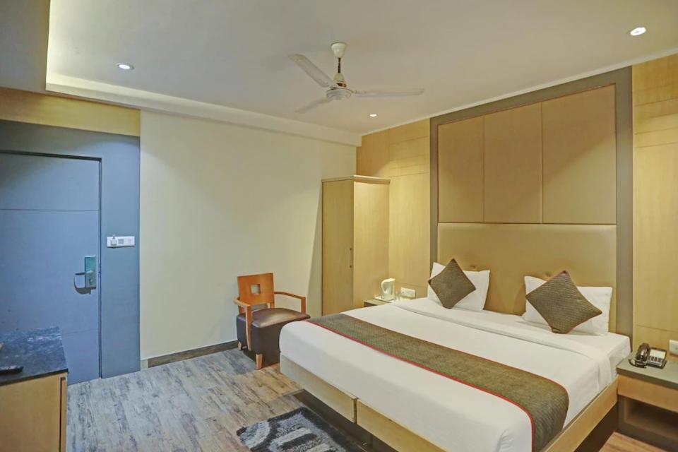Hotel Superb 5 Mins Walk From New Delhi Station Esterno foto