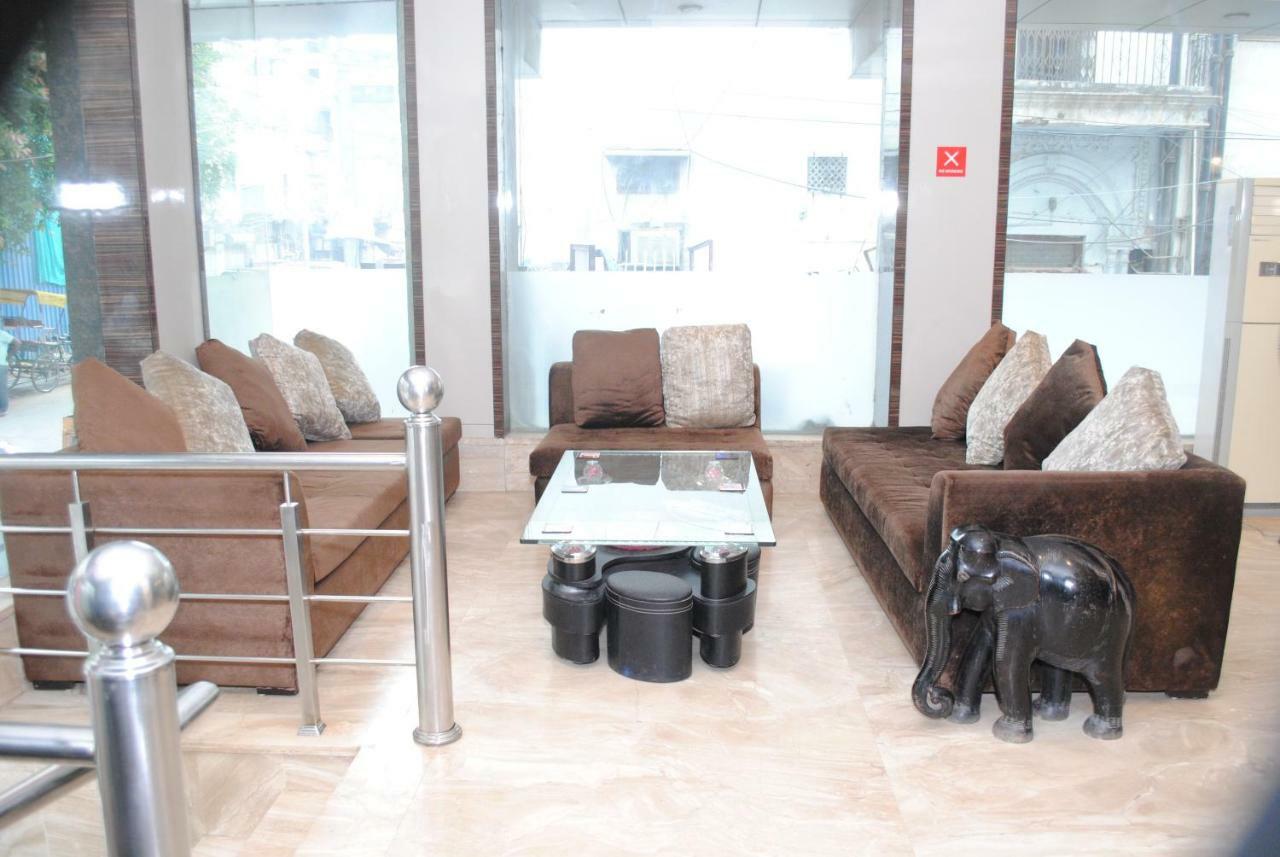 Hotel Superb 5 Mins Walk From New Delhi Station Esterno foto